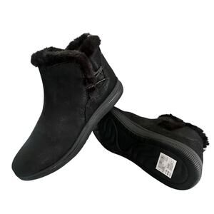 Clarks Cloudsteppers Breeze Fur Women's 9.5 Black Faux Fur Ankle Boot